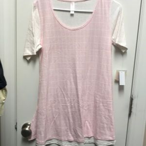 Lularoe Perfect T